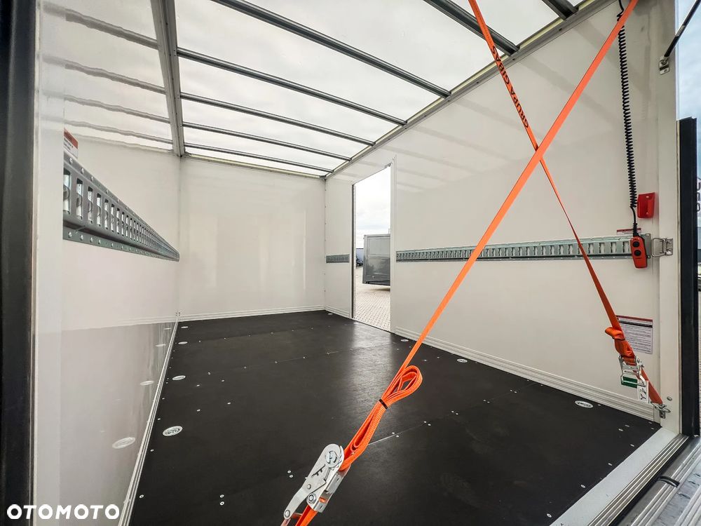 Iveco 35S18HA8 3.0 Diesel 180KM KONTENER 8EPAL + WINDA - 33