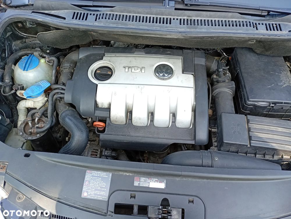 Volkswagen Touran 1.9 TDI DPF Trendline - 18