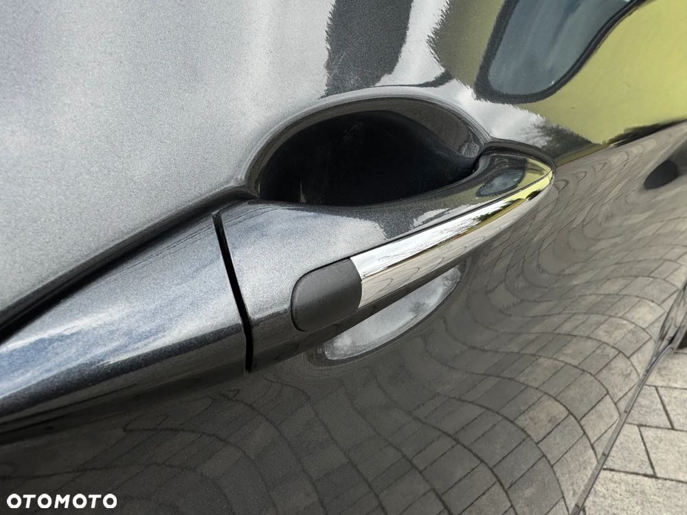 Hyundai i40 i40cw 1.6 Fifa World Cup Edition - 33