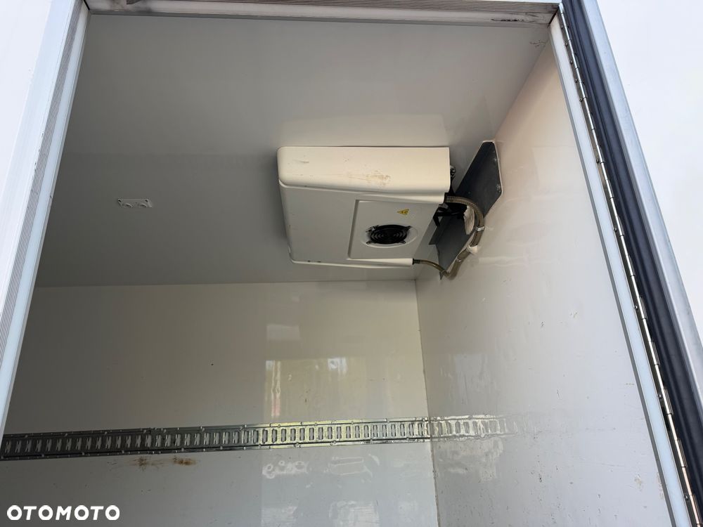 Mercedes-Benz Sprinter 516 CDI Chlodnia Winda Xarios 350 12/230v - 5