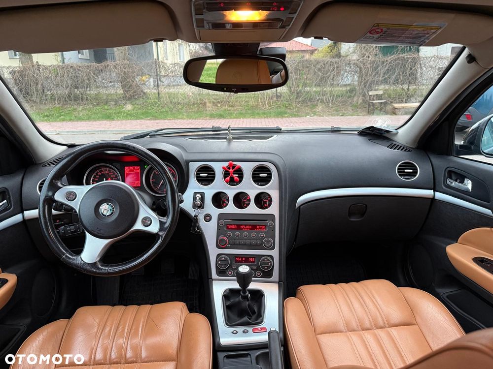 Alfa Romeo 159 1.9JTDM Distinctive - 2