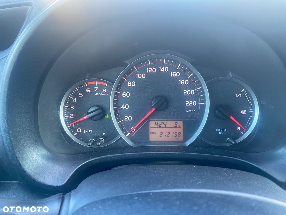 Toyota Yaris 1.0 Terra EU5 - 11