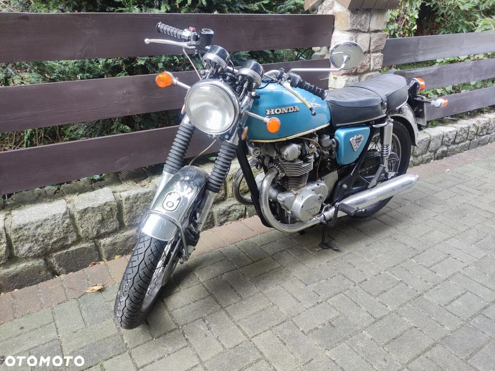 Honda CB - 2
