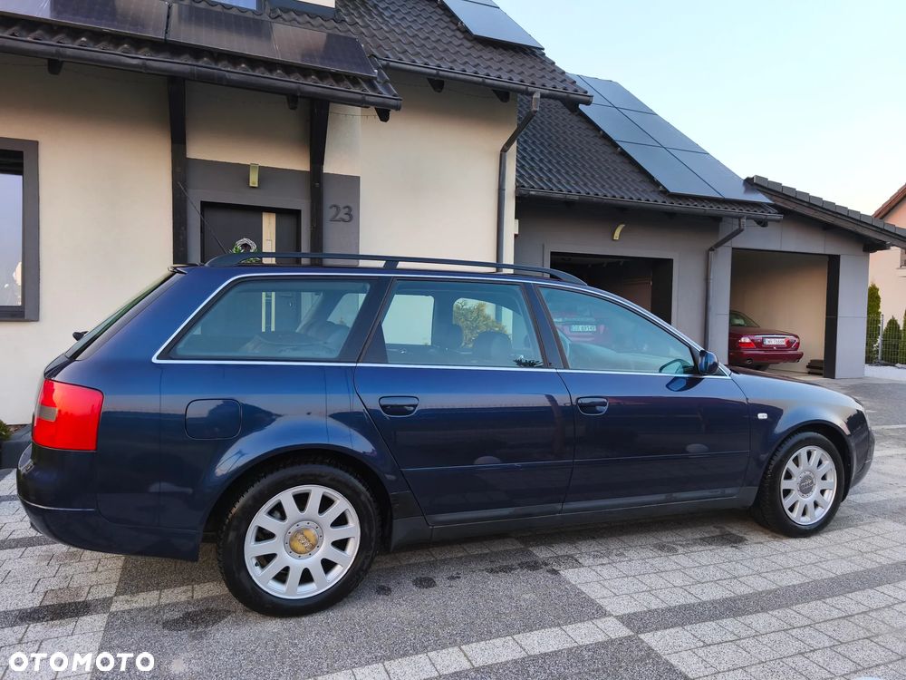 Audi A6 Avant 2.8 30V Quattro - 8