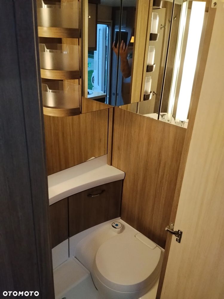 Hobby De Lux 495 UL - 10