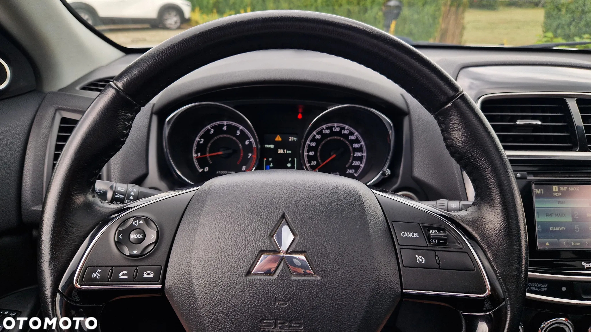Mitsubishi ASX 1.6 Invite Navi - 10