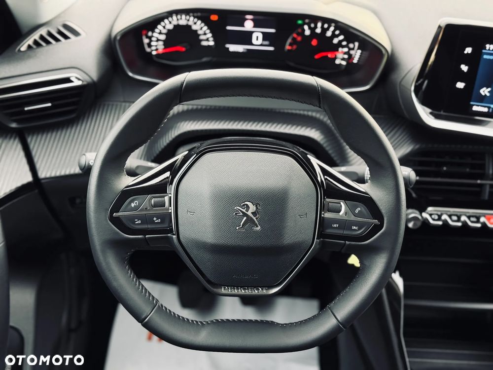 Peugeot 2008 Benzin 100 Style - 26