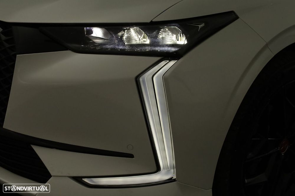 DS DS4 4 1.2 PureTech Performance Line EAT8 - 6