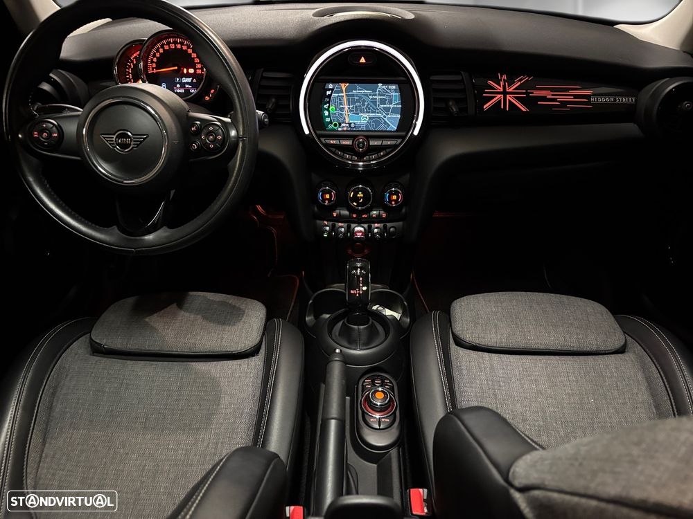 MINI 5 Portas Cooper Auto - 4