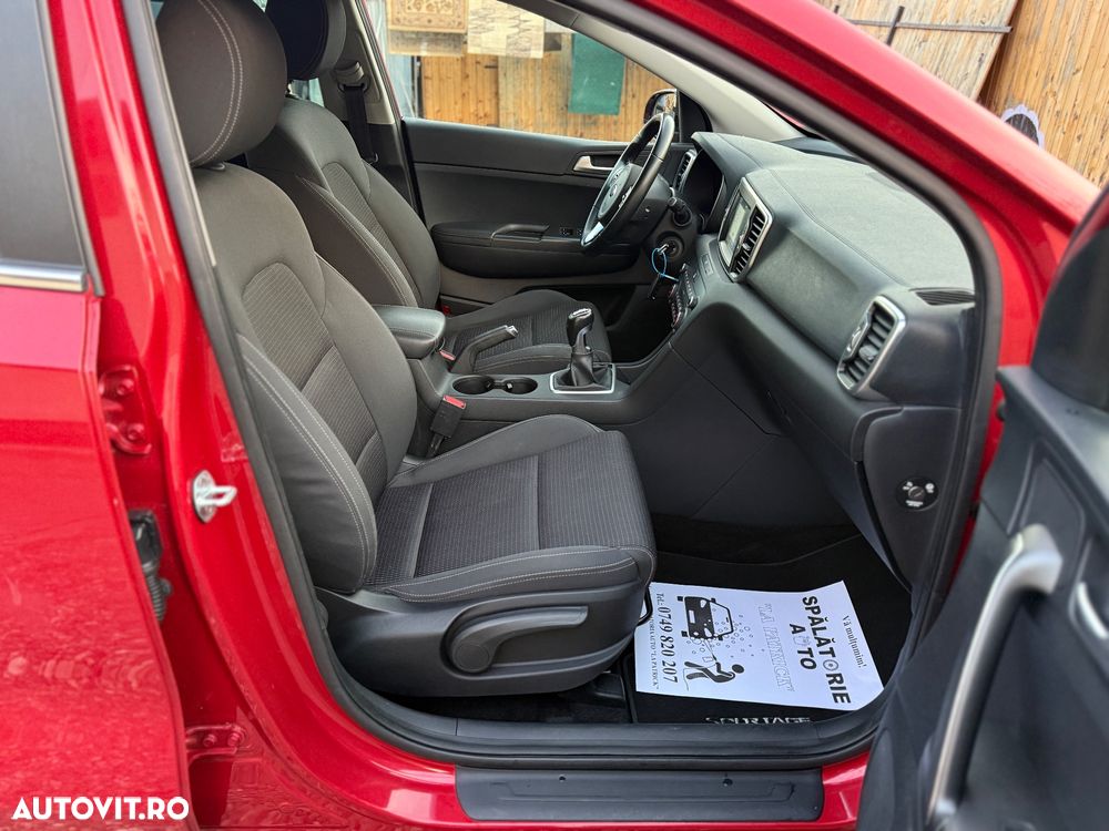 Kia Sportage 1.7 CRDI 2WD Dream-Team Edition - 14