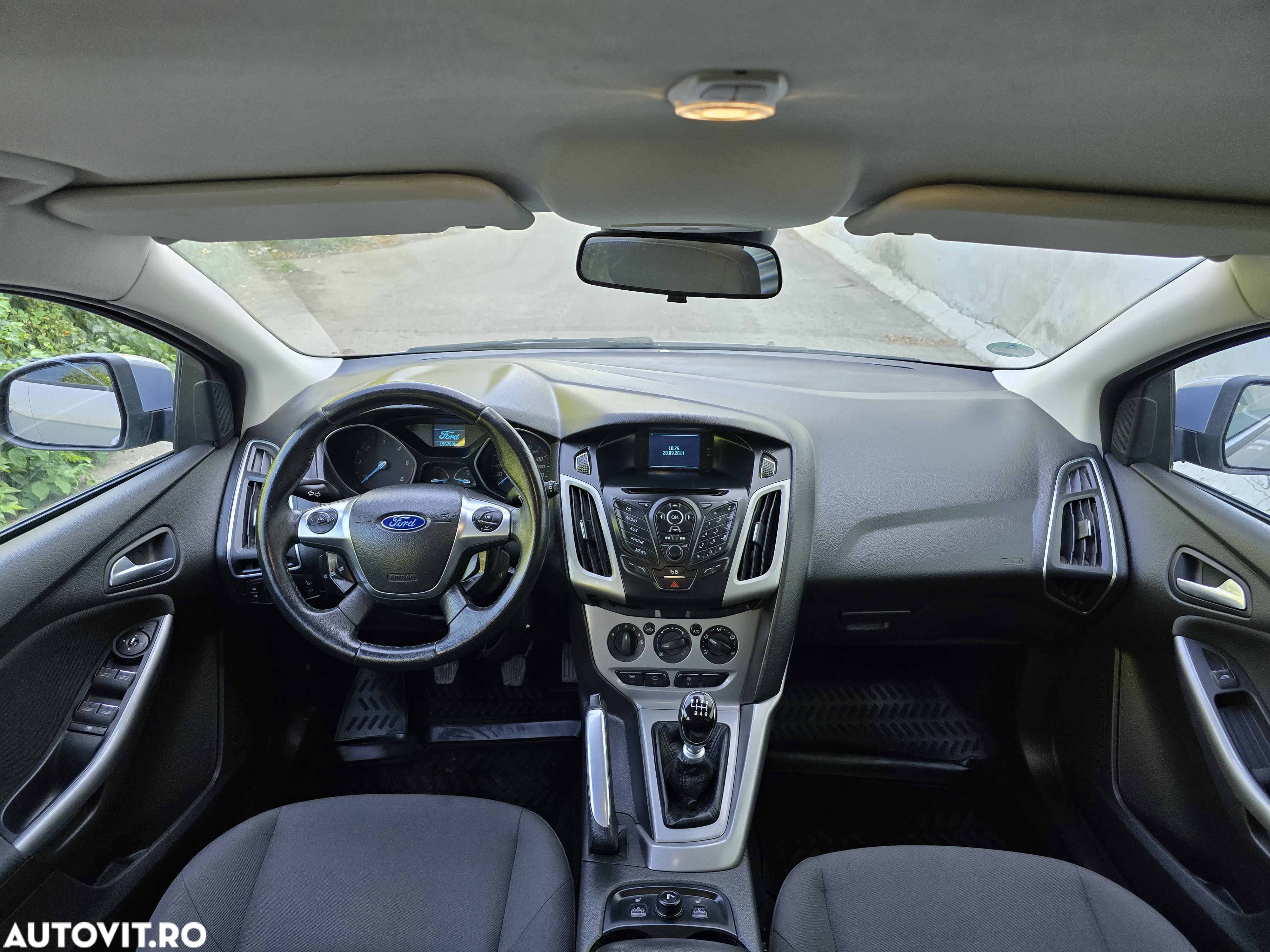 Ford Focus - 8