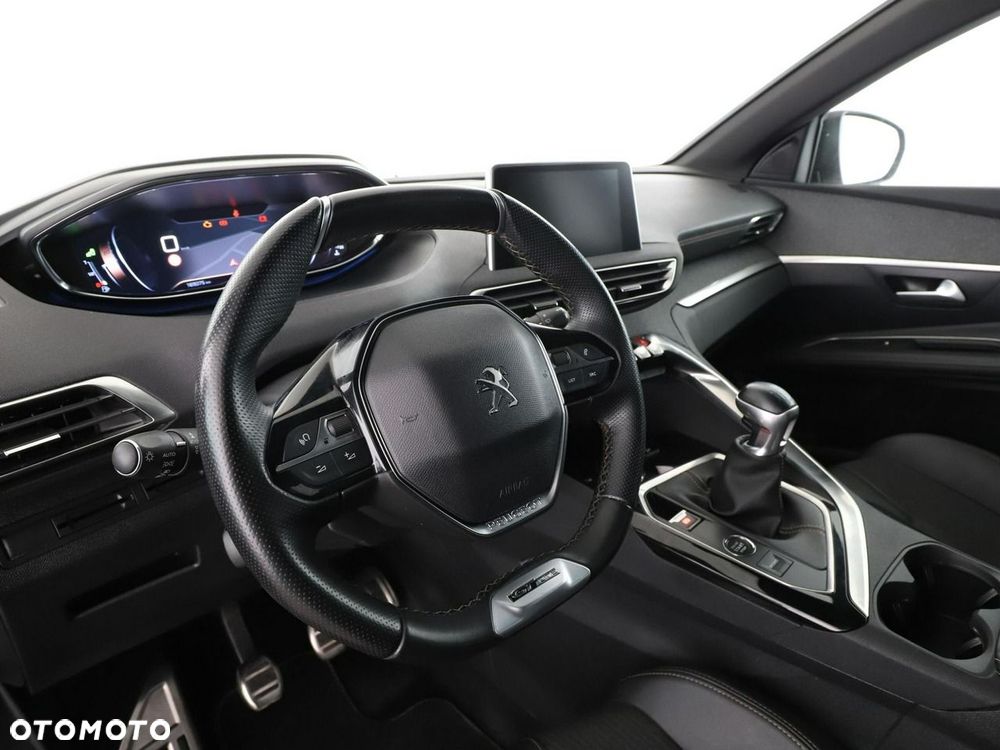 Peugeot 3008 - 15