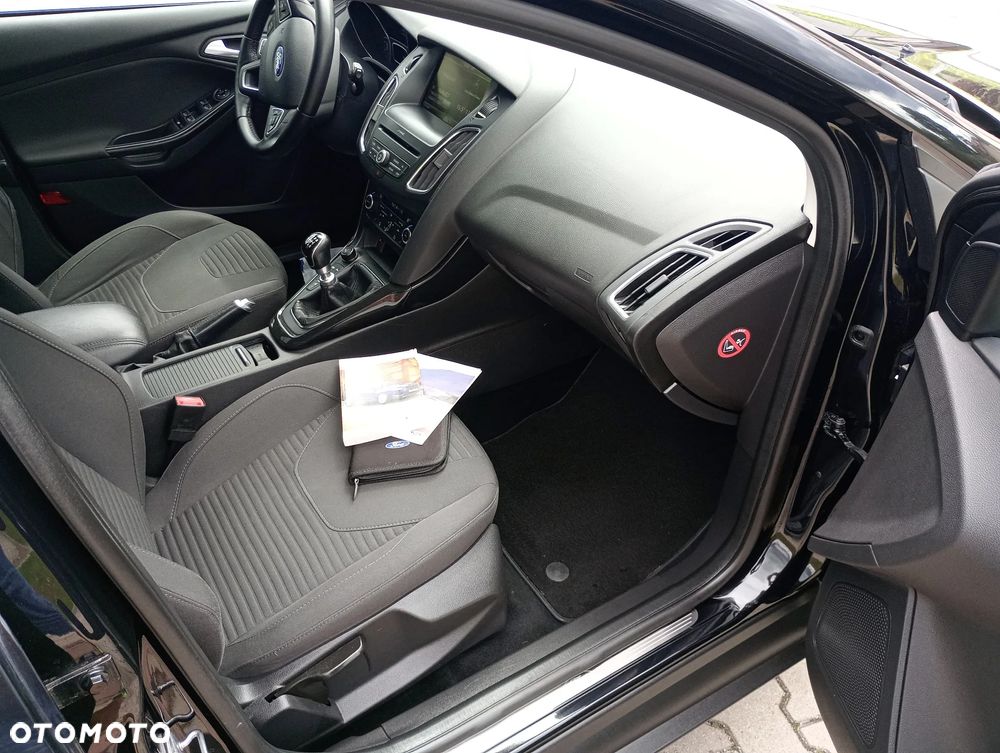 Ford Focus 1.5 TDCi Titanium - 19