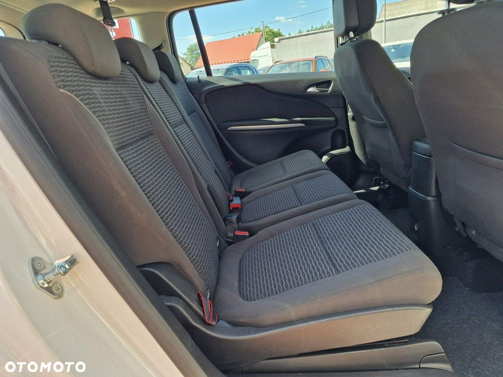 Opel Zafira Tourer 1.4 Turbo drive - 22