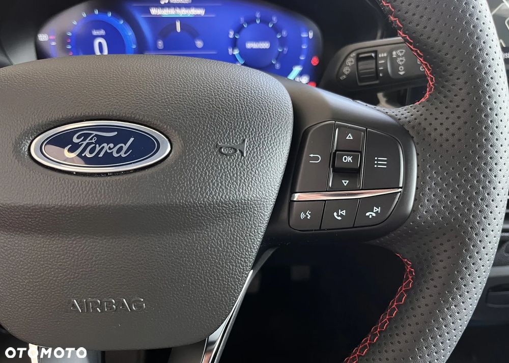 Ford Focus 1.0 EcoBoost Hybrid ST-LINE X - 15