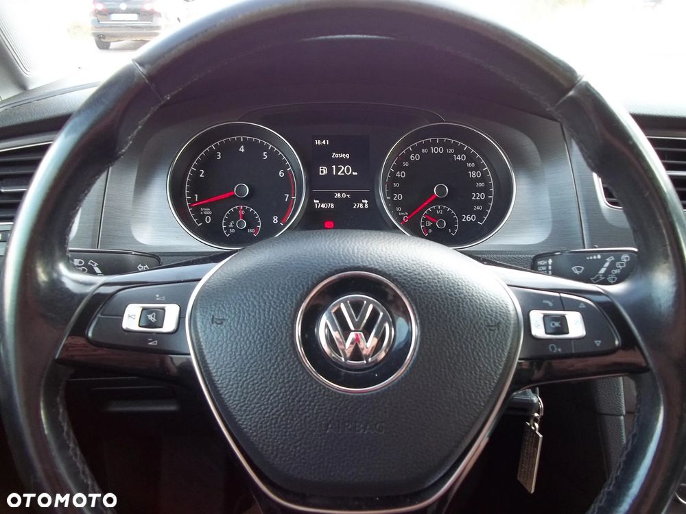 Volkswagen Golf 1.2 TSI Comfortline - 12