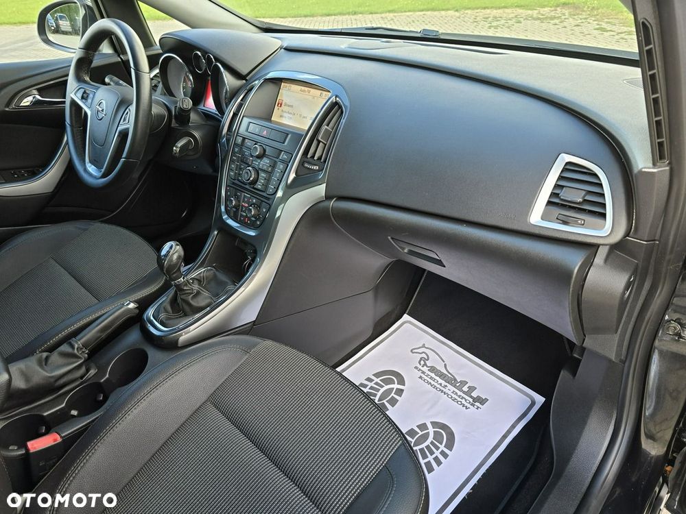 Opel Astra 2013