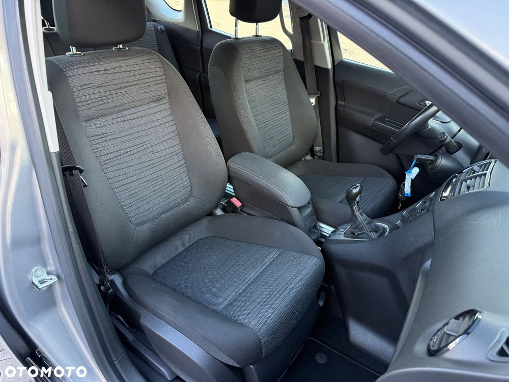 Opel Meriva - 17