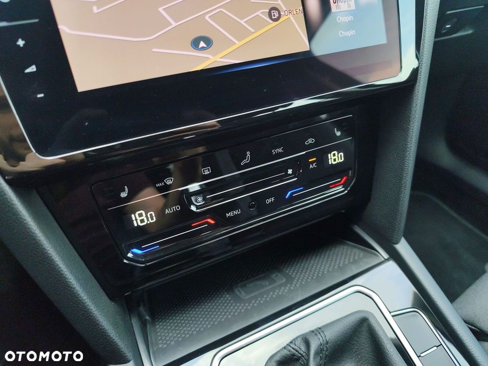 Volkswagen Passat Alltrack - 25