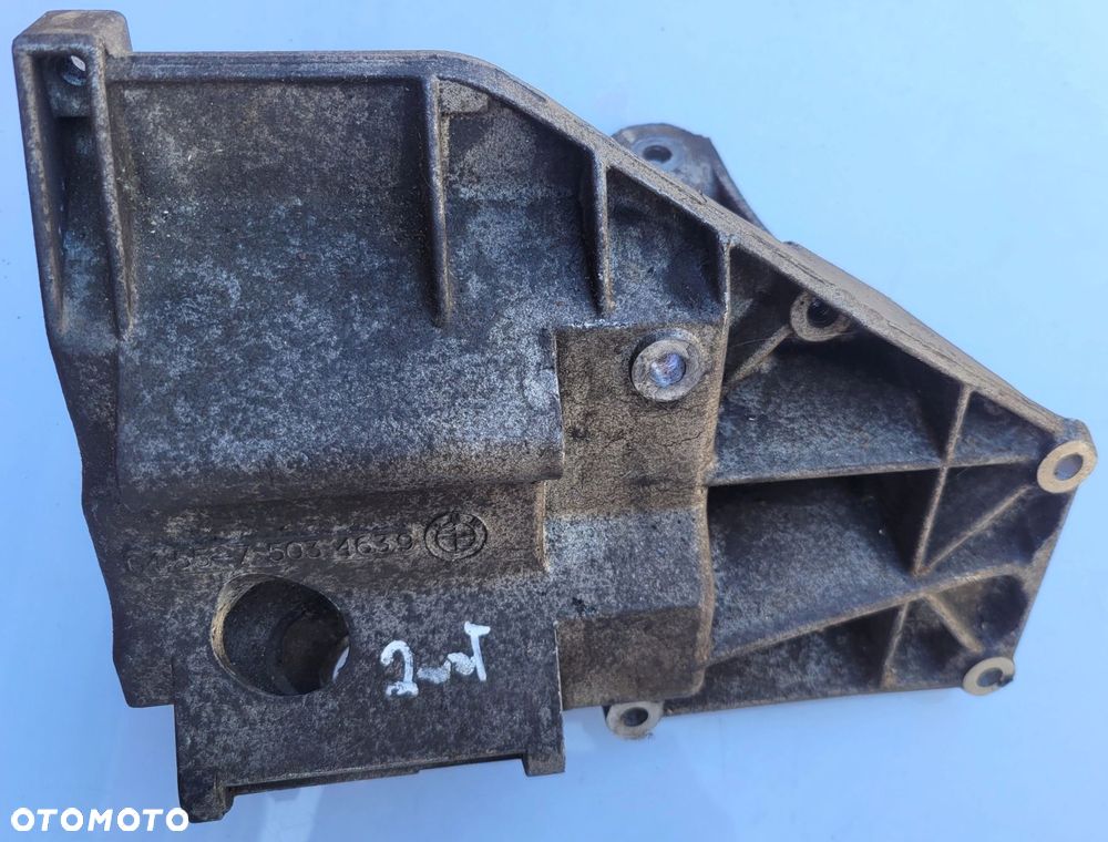 ŁAPA WSPORNIK SILNIKA BMW X5 E53 M62 4.4 V8 7503463