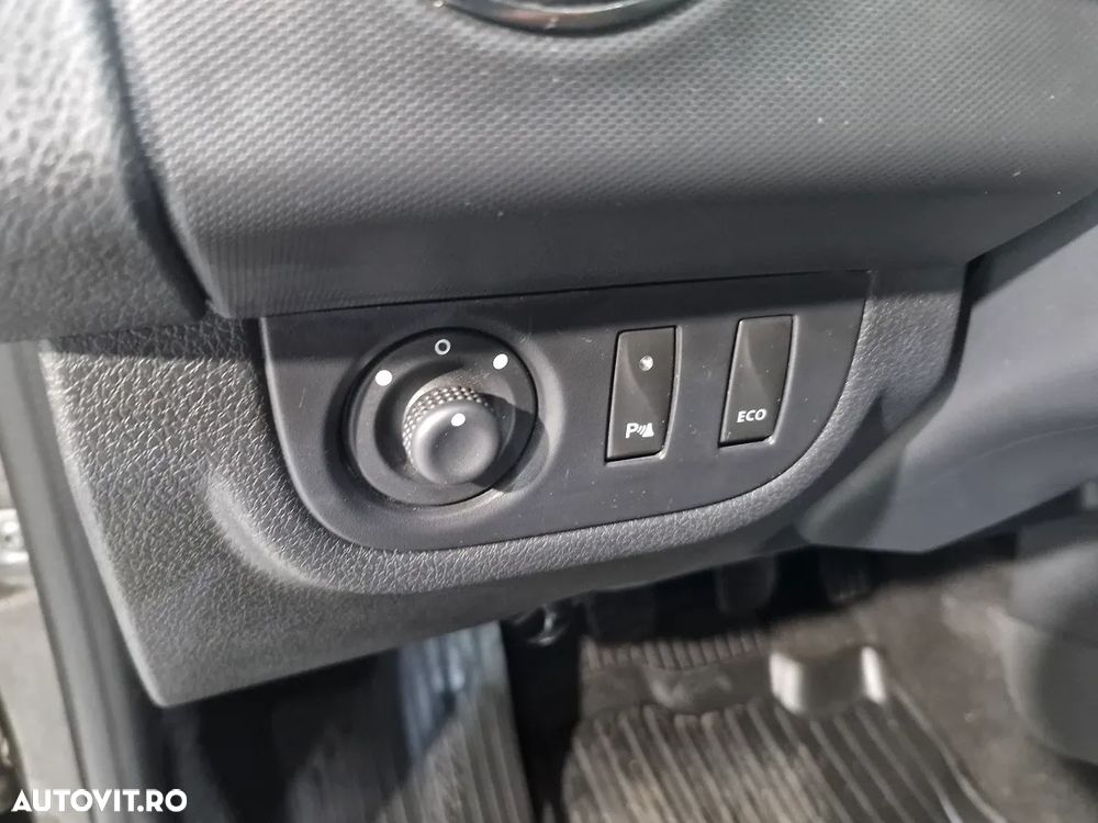 Dacia Logan MCV 0.9 TCe Prestige - 16