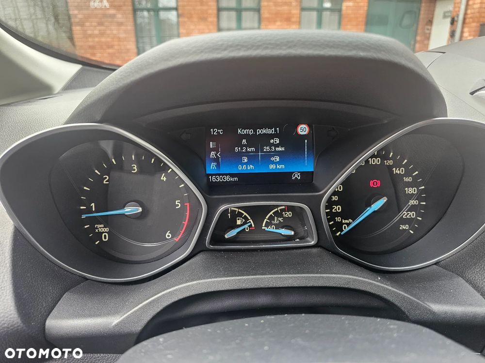 Ford Grand C-MAX - 17