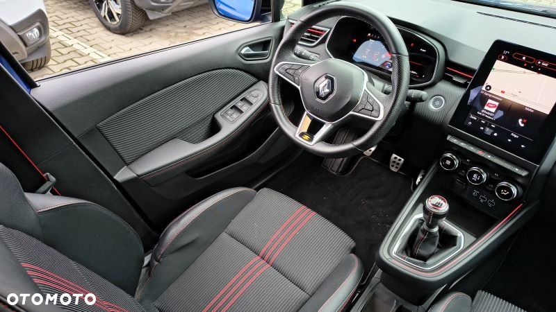 Renault Clio - 11