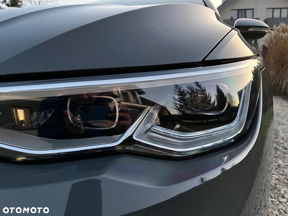 Volkswagen Golf 2.0 TDI SCR DSG Life - 22