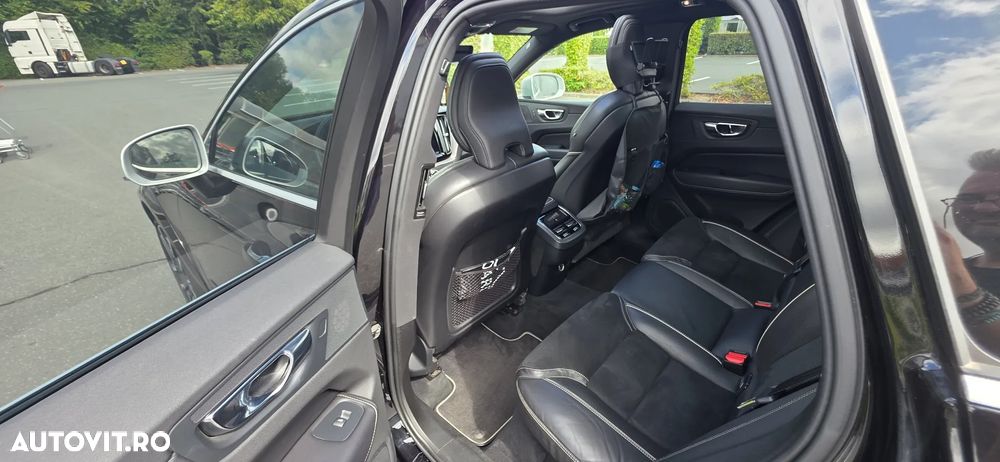 Volvo XC 60 B4 D AWD Geartronic RDesign - 23