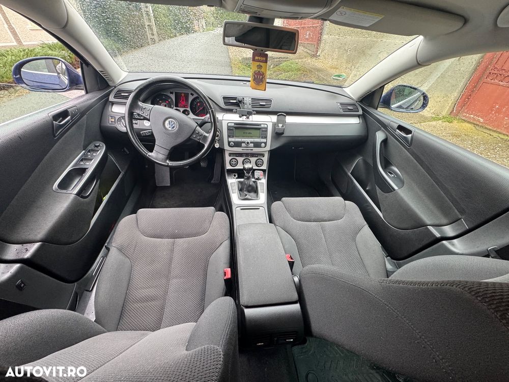Volkswagen Passat Variant 2.0 TDI Trendline - 7