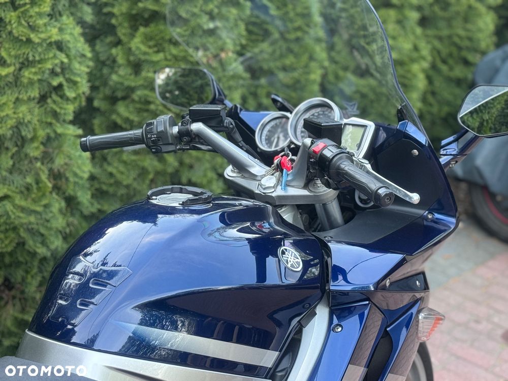 Yamaha FJR - 14
