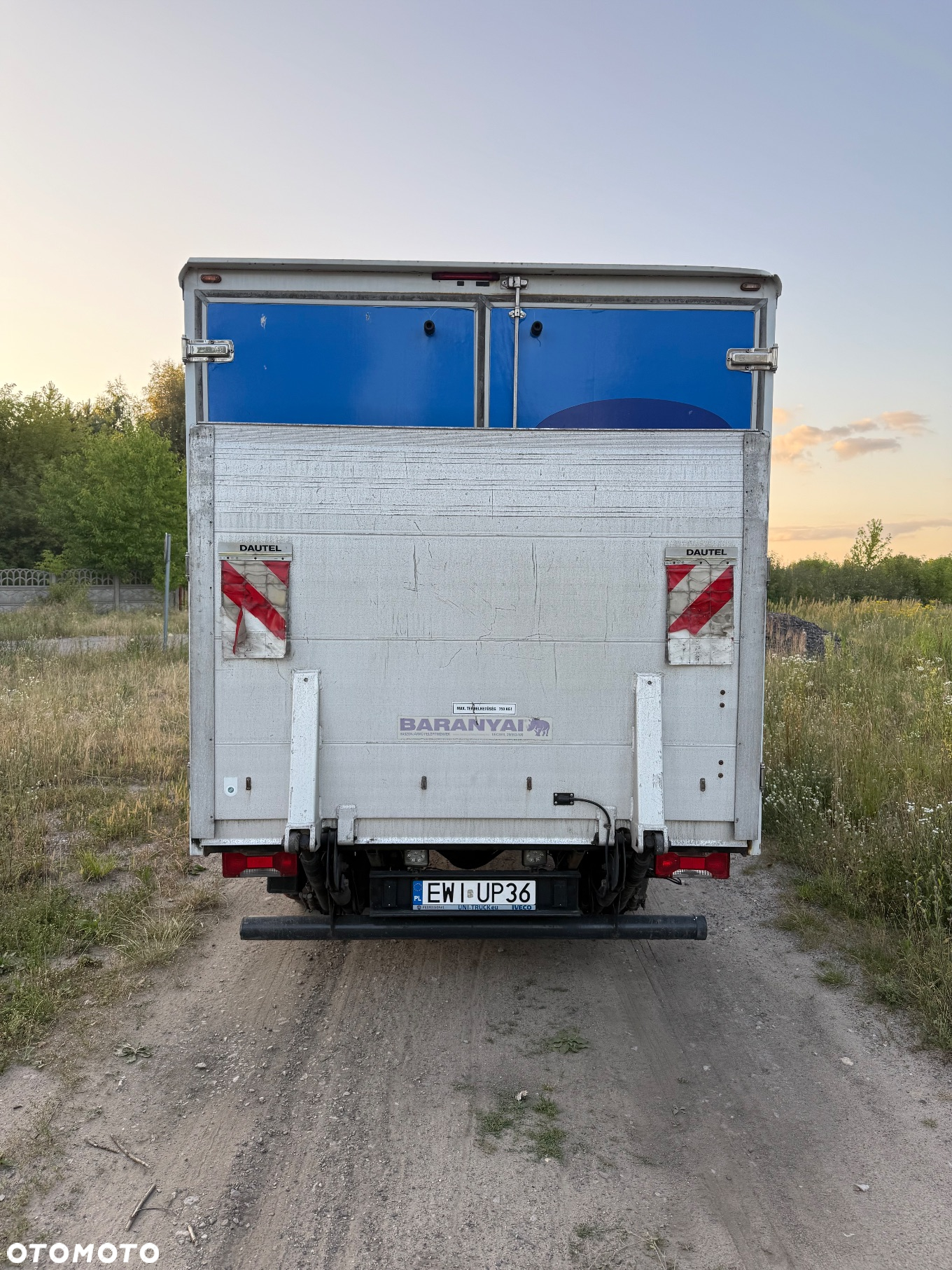 Iveco Daily winda 2,3 kontener - 6