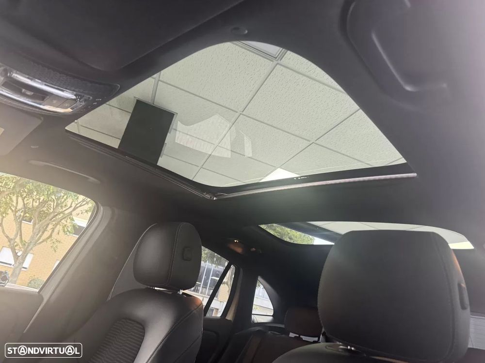 Mercedes-Benz GLA 200 d AMG Line - 28