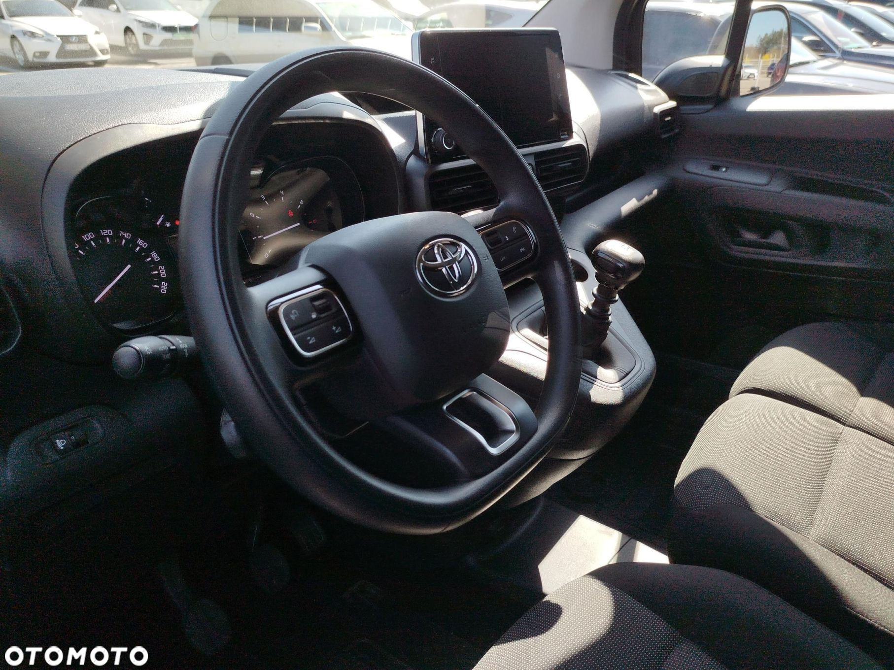 Toyota PROACE CITY - 10