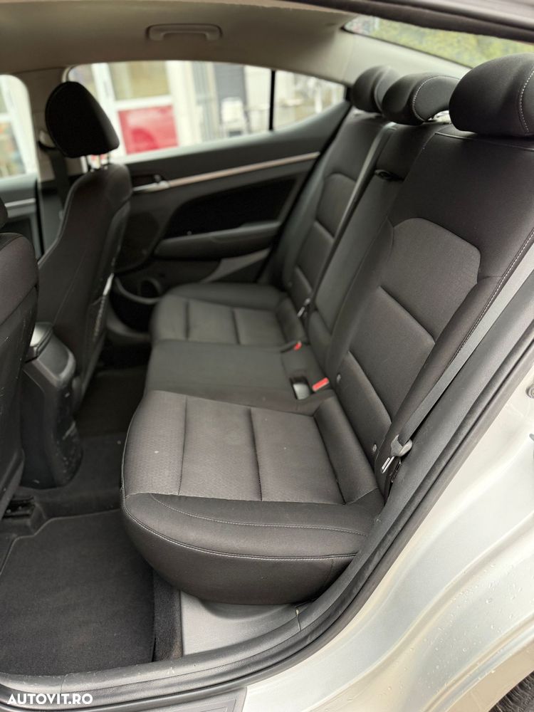 Hyundai Elantra 1.6 MPi Highway - 6