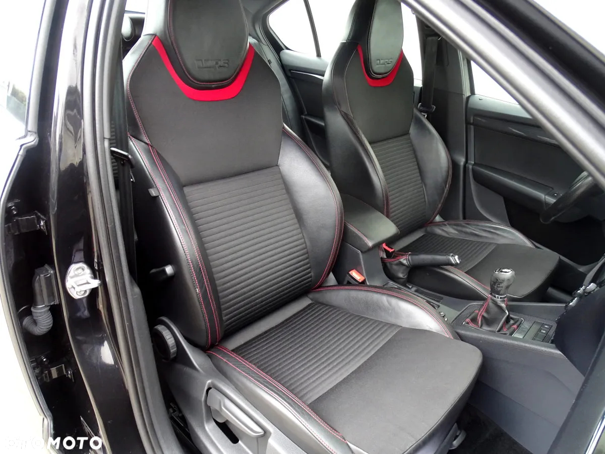 Skoda Octavia 2.0 TDI RS - 14