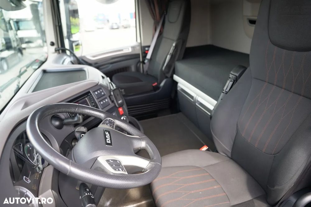 DAF XF 530 / RETARDER / I-PARK COOL / CABINĂ SUPER SPACE / - 24