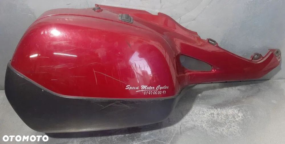 Honda NTV 650 Deauville 02r kufer boczny prawy - 1