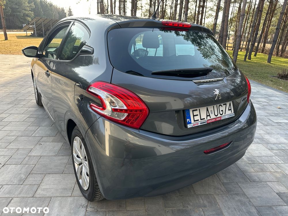 Peugeot 208 95 VTI Active - 9