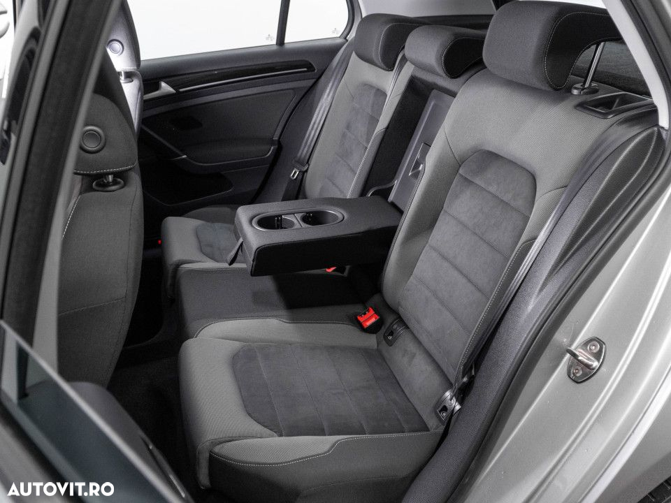 Volkswagen Golf 1.5 TSI Highline - 16