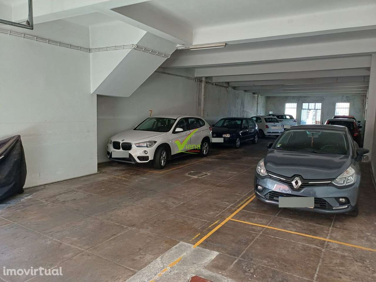 Armazém a 150 metros da Estação Metro Póvoa de Varzim - Grande imagem: 3/9