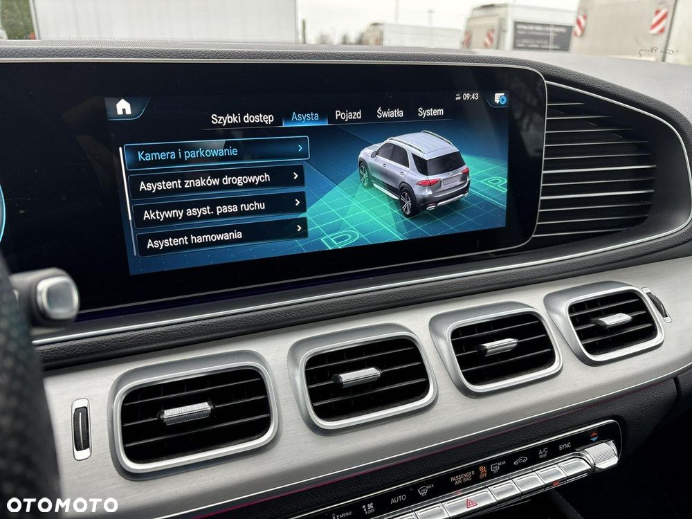 Mercedes-Benz GLE - 27