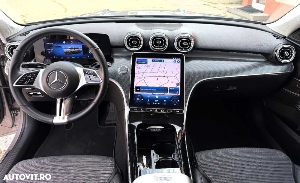 Mercedes-Benz C - 24