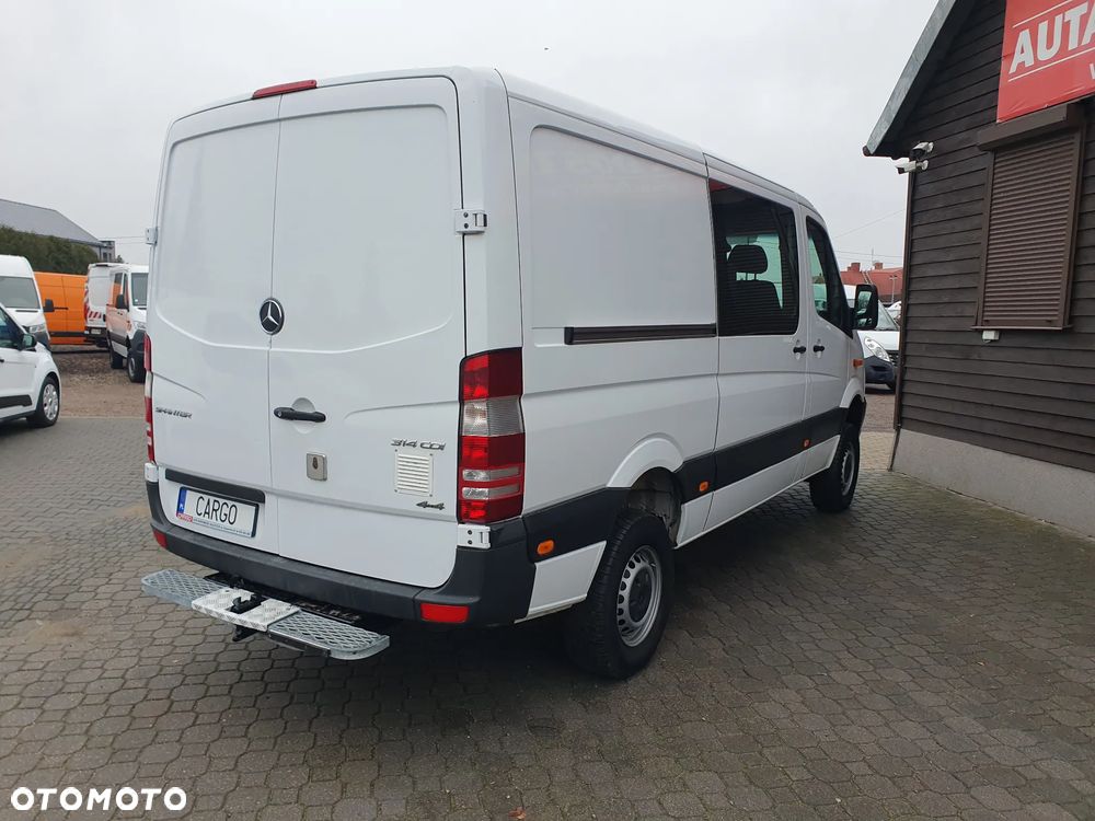 Mercedes-Benz Sprinter - 5