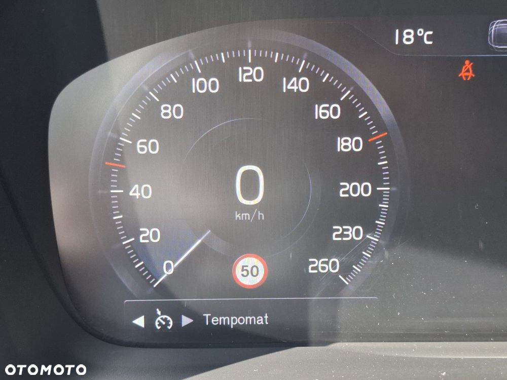 Volvo XC 40 - 21