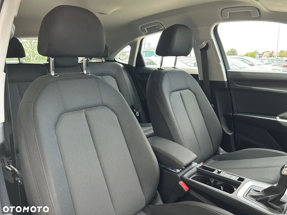 Audi Q3 Sportback 35 TFSI mHEV S tronic - 17
