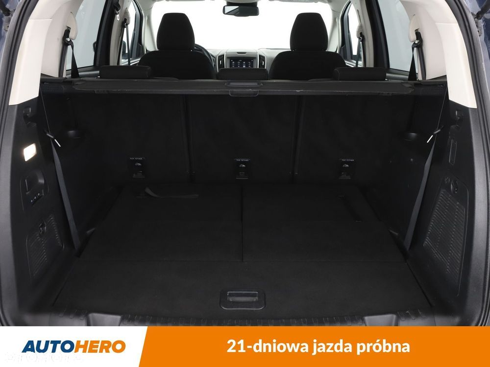 Ford S-Max - 18