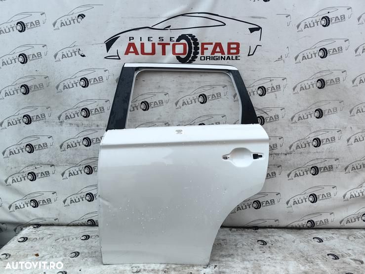 Usa stanga spate Mitsubishi Outlander an 2012-2021 - 1