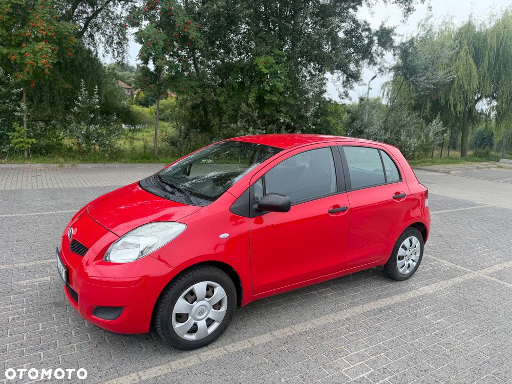 Toyota Yaris 1.0 Terra A/C - 3