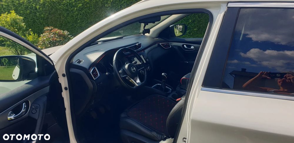 Nissan Qashqai 1.6 DIG-T Tekna+ - 5